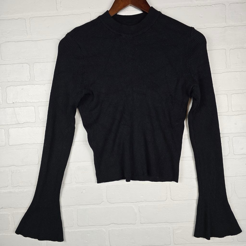 Future Collective Ribbed Sweater Size Medium